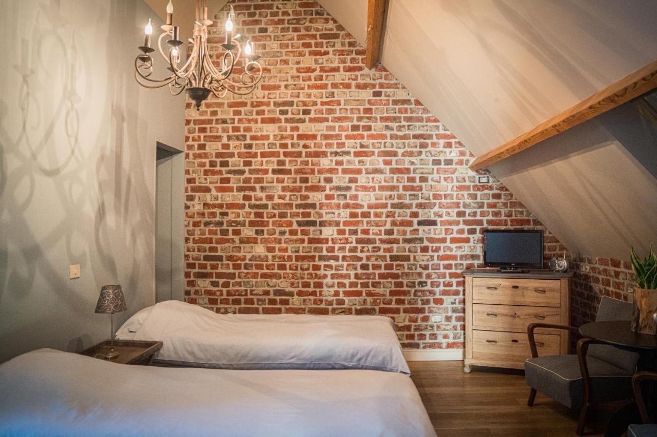 Buytenshuys Hooglede Bagian luar foto